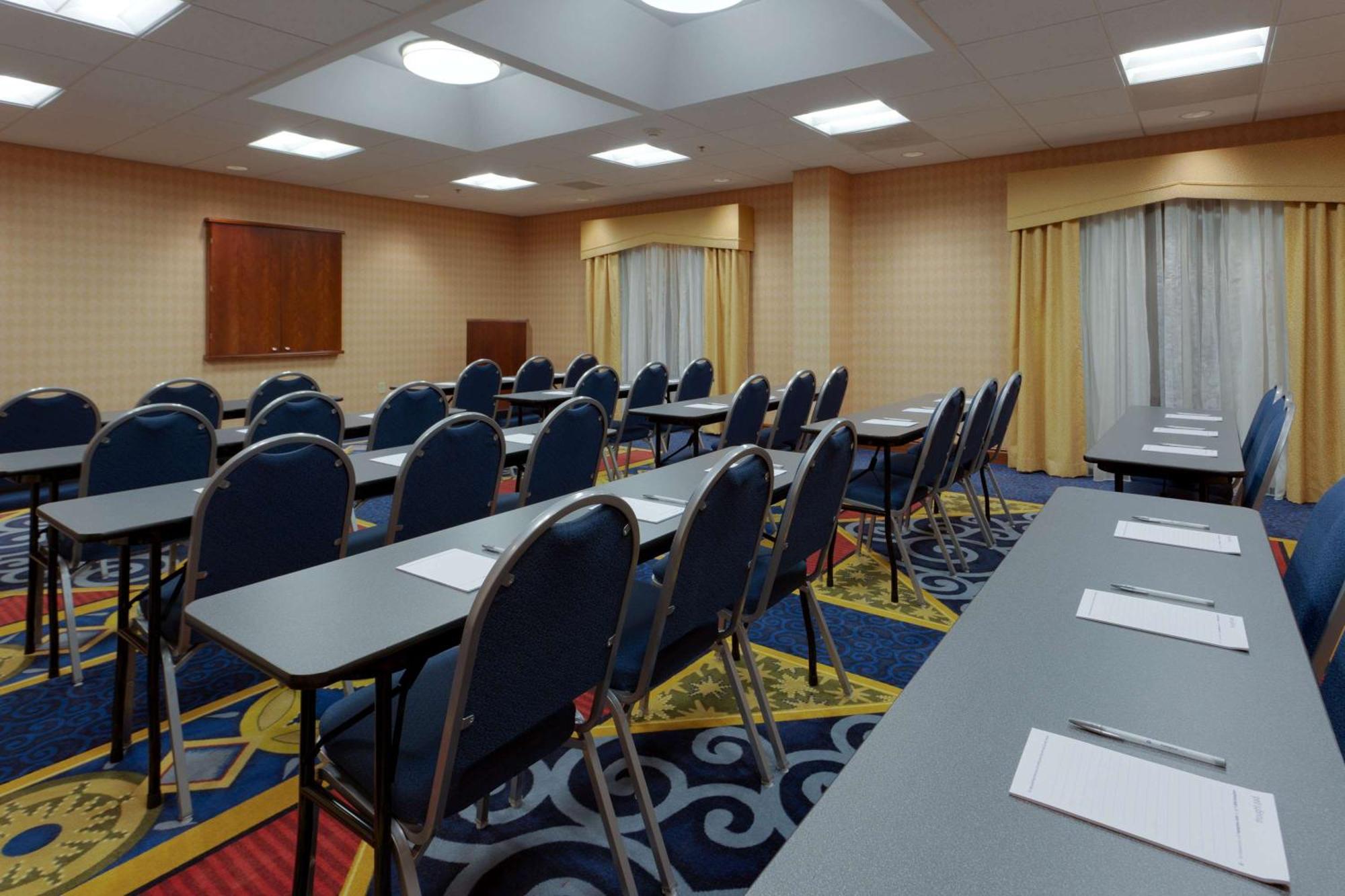 Hampton Inn Warrenton, Va İş olanakları fotoğraf
